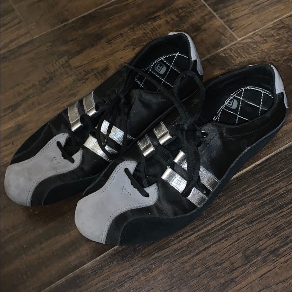 Kenneth Cole Reaction Sneakers